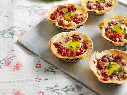 Fancy Spicy Cornbeef Hash Breakfast Cups